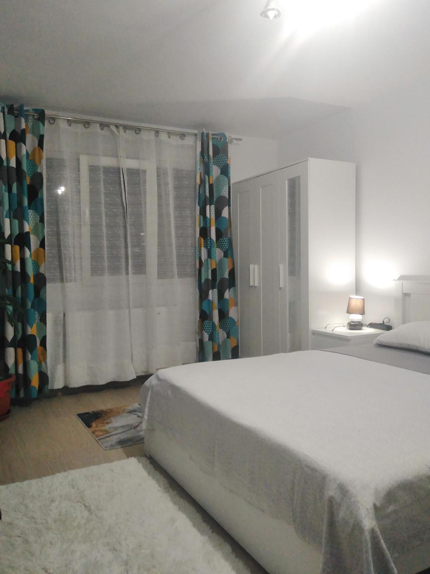 Garsoniera Rebecca Apartment Tirgu Ocna Bagian luar foto